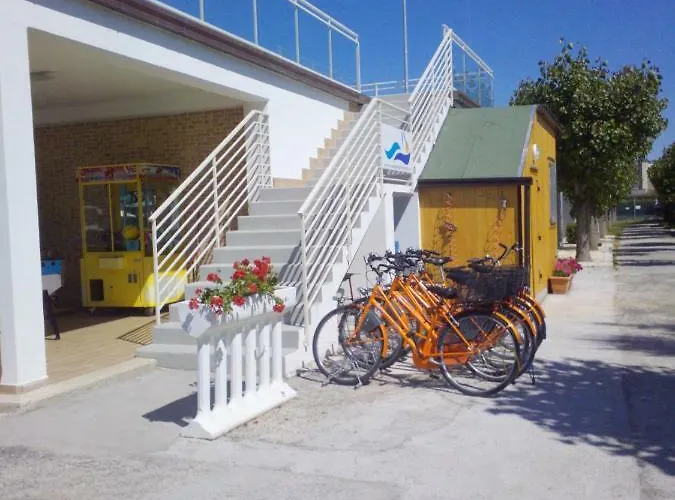 Κάμπινγκ Tre Archi 3*