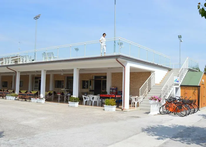 Tre Archi Κάμπινγκ 3*