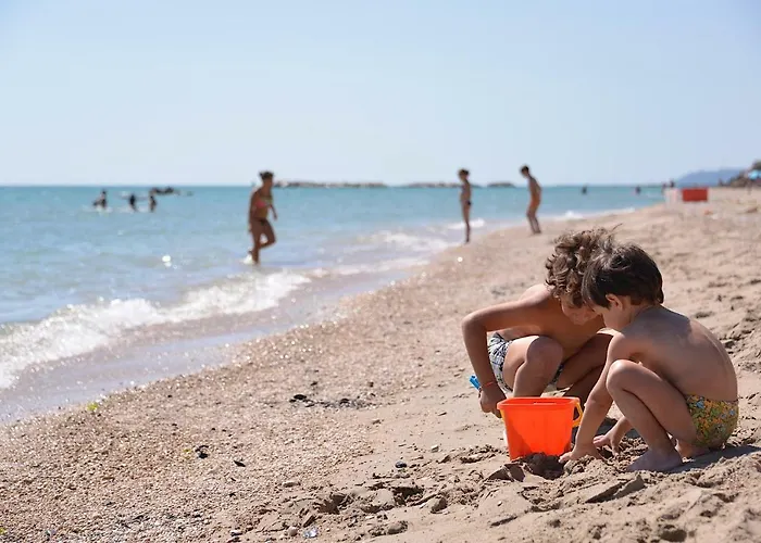 Κάμπινγκ Tre Archi Lido di Fermo