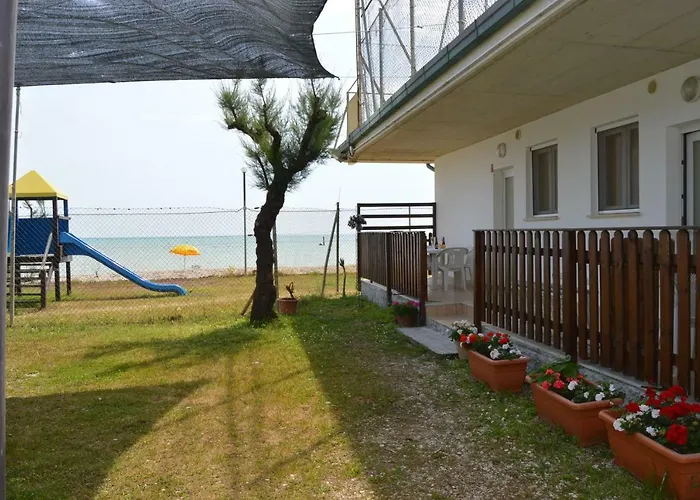 Κάμπινγκ Tre Archi 3*